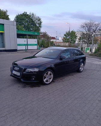 Audi A4 cena 24800 przebieg: 280000, rok produkcji 2008 z Młynary małe 67